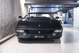 
                                                                                        Voiture
                                                                                         Ferrari F355 3.5i Spider