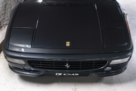 
                                                                                        Voiture
                                                                                         Ferrari F355 Spider V8 3.5 380