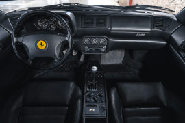 
                                                                                        Voiture
                                                                                         Ferrari F355 Spider V8 3.5 380