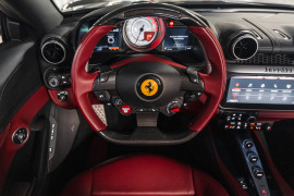 
                                                                                        Voiture
                                                                                         Ferrari Portofino 4.0 V8 600