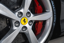 
                                                                                        Voiture
                                                                                         Ferrari Portofino 4.0 V8 600