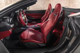
                                                                                        Voiture
                                                                                         Ferrari Portofino 4.0 V8 600