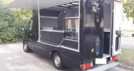 
                                                                        Utilitaire
                                                                         Food Truck Mercedes 308 CDI