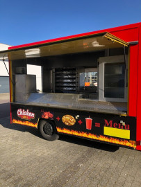 
                                                                                        Utilitaire
                                                                                         FOOD TRUCK ROTISSERIE