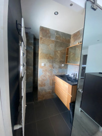 Location
FOR RENT - MAISON A LOUER (loyer tout inclus)