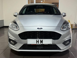 Voiture
                                                                                Ford Fiesta 1.0T EcoBoost GPF ST-Line Hatchback 5dr Petrol Manual Euro 6 (s/s) (100 ps)