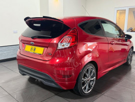 Voiture
                                                                                Ford Fiesta 1.0T EcoBoost ST-Line Hatchback 3dr Petrol Manual Euro 6 (s/s) (140 ps)