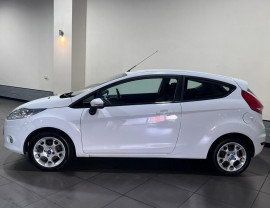 Voiture
                                                                                Ford Fiesta 1.25 Zetec Hatchback 3dr Petrol Manual (129 g/km, 81 bhp)