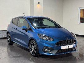 Voiture
                                                                                Ford Fiesta 1.5T EcoBoost ST-2 Hatchback 3dr Petrol Manual Euro 6 (s/s) (200 ps)