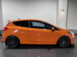 Voiture
                                                                                Ford Fiesta 1.5T EcoBoost ST Performance Edition Hatchback 3dr Petrol Manual Euro 6 (s/s) (200 ps)