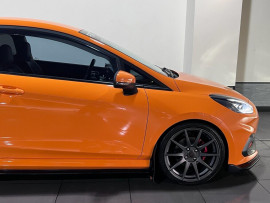 Voiture
                                                                                Ford Fiesta 1.5T EcoBoost ST Performance Edition Hatchback 3dr Petrol Manual Euro 6 (s/s) (200 ps)