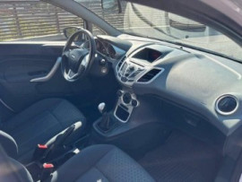 Voiture
Ford Fiesta