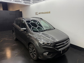 
                                                                                        Voiture
                                                                                         Ford Kuga 2.0 TDCi EcoBlue ST-Line Euro 6 (s/s) 5dr