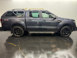 
                                                                                        Voiture
                                                                                         Ford Ranger 3.2 TDCi Wildtrak Auto 4WD Euro 5 4dr