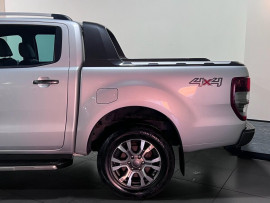 Voiture
                                                                                Ford Ranger 3.2 TDCi Wildtrak Pickup Double Cab 4dr Diesel Auto 4WD Euro 5 (200 ps) Pickup