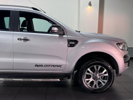 Voiture
                                                                                Ford Ranger 3.2 TDCi Wildtrak Pickup Double Cab 4dr Diesel Auto 4WD Euro 5 (200 ps) Pickup