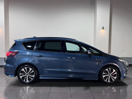 Voiture
                                                                                Ford S-Max 2.0 EcoBlue ST-Line MPV 5dr Diesel Auto Euro 6 (s/s) (190 ps)