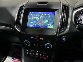 Voiture
                                                                                Ford S-Max 2.0 EcoBlue ST-Line MPV 5dr Diesel Auto Euro 6 (s/s) (190 ps)