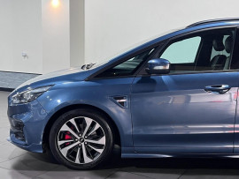 Voiture
                                                                                Ford S-Max 2.0 EcoBlue ST-Line MPV 5dr Diesel Auto Euro 6 (s/s) (190 ps)