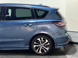 Voiture
                                                                                Ford S-Max 2.0 EcoBlue ST-Line MPV 5dr Diesel Auto Euro 6 (s/s) (190 ps)