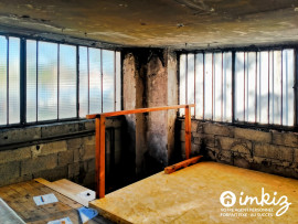 
                                                                                        Vente
                                                                                         Garage avec espace stockage en mezzanine