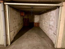 Vente
Garage fermé à vendre – Immeuble Le California, Nice (proche Hôpital Lenval)