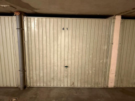 Vente
Garage fermé à vendre – Immeuble Le California, Nice (proche Hôpital Lenval)
