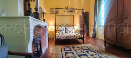 
                                                                                        Vente
                                                                                         GARD DEMEURE PRIVEE CHATEAU XVIIème