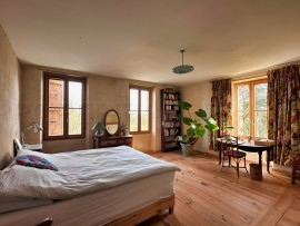 
                                                                                        Vente
                                                                                         GERS Ferme autonome et bioclimatique 42 Ha