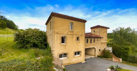 
                                                                                        Vente
                                                                                         GERS PROPRIETE PRESTIGIEUSE 35 HA LAC