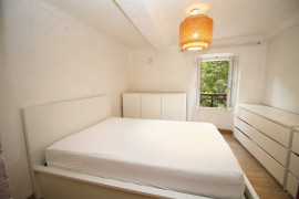 
                                                                                        Vente
                                                                                         Gilette 4 pieces au calme en duplex