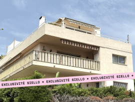Vente
Golfe-Juan - 5min à pied du port, des restaurants et de la gare - Toit Terrasse 3 pièce(s) 89m2 en duplex - Vue Panoramique