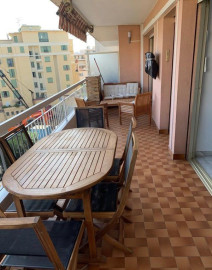 
                                                                                        Location
                                                                                         Grand 2 pièces 55m² meublé à  antibes