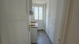 Vente
Grand 2 pièces