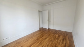 Vente
Grand 2 pièces