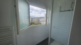 Vente
Grand 2 pièces