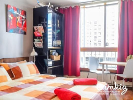 
                                                                                        Vente
                                                                                         Grand 3 pièces Vue sur Tour Eiffel et Piscine