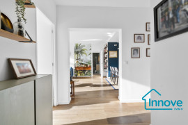 
                                                                                        Vente
                                                                                         Grand 5 pièces - calme absolu - parfait état