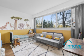 
                                                                                        Vente
                                                                                         Grand 5 pièces - calme absolu - parfait état