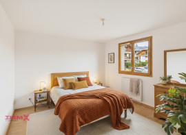 
                                                                                        Vente
                                                                                         Grand appartement de Type 2 à 5 mn du lac avec vue