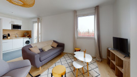 Location
Grand appartement deux pièces avec balcon au Centre de BONDY