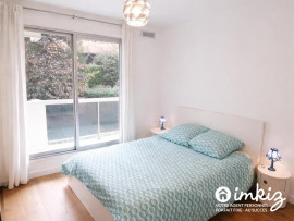 
                                                                                        Vente
                                                                                         Grand appartement familial à Suresnes