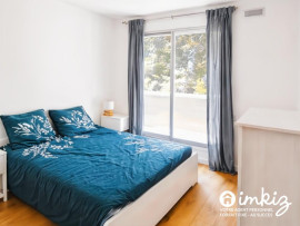 
                                                                                        Vente
                                                                                         Grand appartement familial à Suresnes