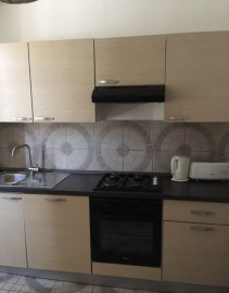 
                                                                                        Location
                                                                                         Grand appartement meublé 96m2 libre le 16/10/2021