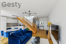
                                                                                        Location
                                                                                         Grand appartement meublé avec terrasse privé