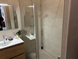 
                                                                                        Location
                                                                                         GRAND APPARTEMENT T4 LUMINEUX AVEC BALCON