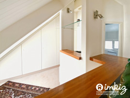 Vente
Grand Duplex 99 m², sur 2 niveaux indépendants