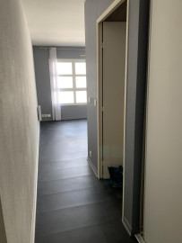 
                                                                                        Location
                                                                                         Grand studio 18 m2 + garage La Tortière