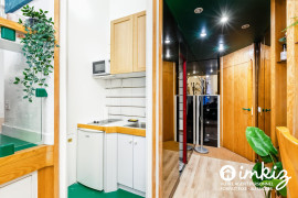 
                                                                                        Vente
                                                                                         Grand studio meublé Paris 17ème