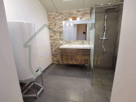 Location
Grand Studio non meublé à deux pas du centre-ville de SAINT-QUENTIN